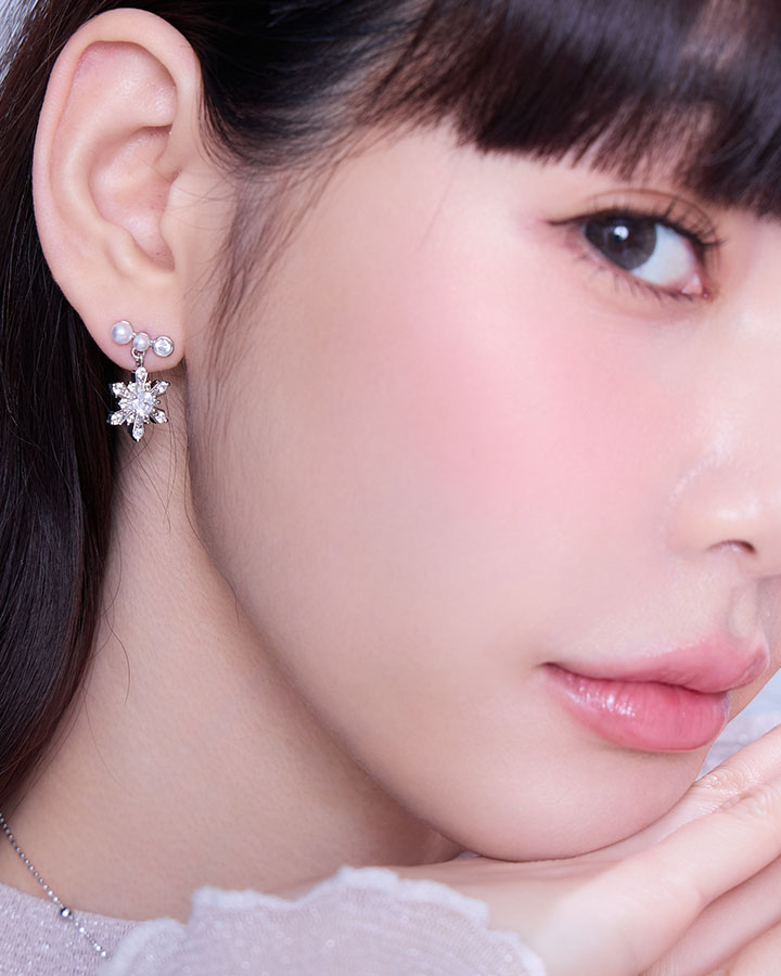 阿讓特伊的雪｜耳環 - 銀色, 耳針 最強新品｜首批限量|1120．Merry Xmas!|全館商品|耳環｜Earring|耳環｜耳針|耳環｜耳夾|搭配指南|他看妳的第二眼